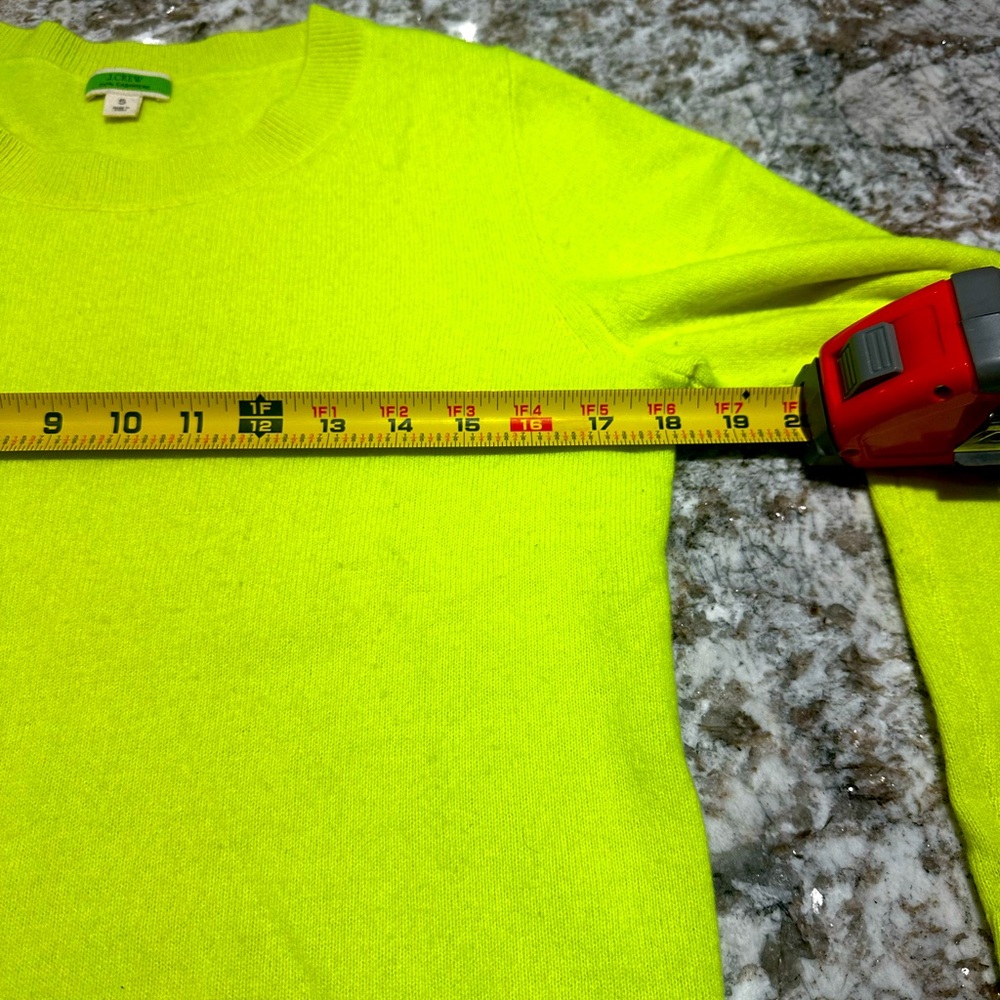 JCREW women’s 100% cashmere crew neck sweater in neon citrus - Picture 4 of 8